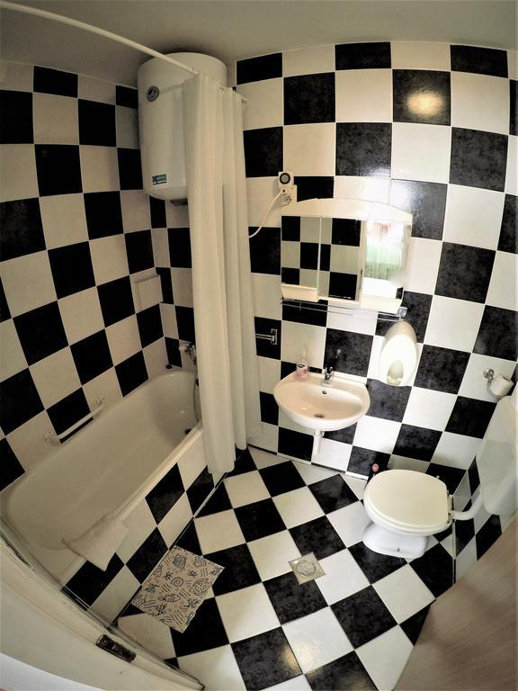 Peach Apartment'S Repic Bibinje Dış mekan fotoğraf