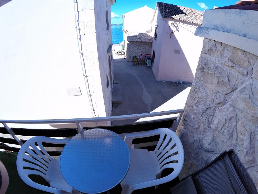 Peach Apartment'S Repic Bibinje Dış mekan fotoğraf